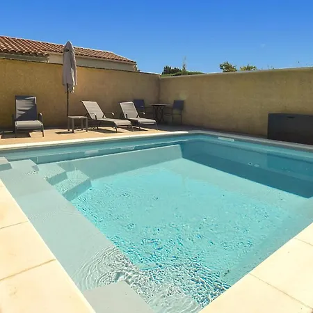 Amazing In Lisle-sur-la-sorgue With Kitchen L'Isle-sur-la-Sorgue